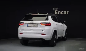 Jeep Compass S 2.4 AWD| 4WD| LEATHER| LED| NAVI| KAMERA| KEYLES - 20700 € / 40485.68 лв. - 25290032 4 | Car24.bg Jeep Compass S 2.4 AWD| 4WD| LEATHER| LED| NAVI| KAMERA| KEYLES - 20700 € / 40485.68 лв. - 25290032 4