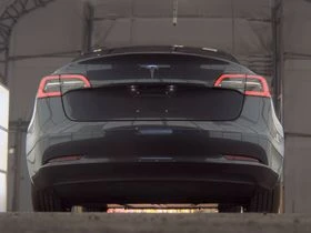 Tesla Model 3 LONG RANGE/ | Auto.bg — изображение 5 Tesla Model 3 LONG RANGE/ | Auto.bg — изображение 5