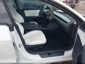 Tesla Model 3 LONG RANGE REAR-WHEEL DRIVE - 49800 лв. / 25462.34 € - 90907573 5 | Car24.bg Tesla Model 3 LONG RANGE REAR-WHEEL DRIVE - 49800 лв. / 25462.34 € - 90907573 5