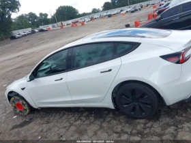 Tesla Model 3 LONG RANGE REAR-WHEEL DRIVE - 49800 лв. / 25462.34 € - 90907573 13 | Car24.bg Tesla Model 3 LONG RANGE REAR-WHEEL DRIVE - 49800 лв. / 25462.34 € - 90907573 13