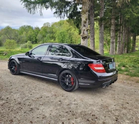 Mercedes-Benz C 63 AMG EDITION 507 * SEDAN * CARFAX * | Auto.bg — изображение 4 Mercedes-Benz C 63 AMG EDITION 507 * SEDAN * CARFAX * | Auto.bg — изображение 4