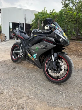 Yamaha Yzf R1