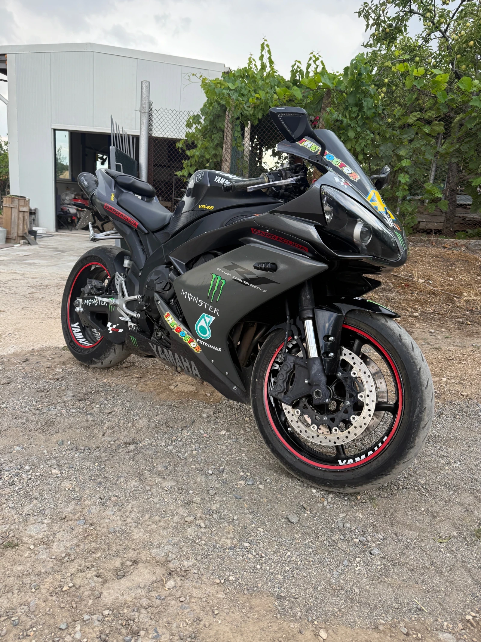 Yamaha Yzf R1 | Auto.bg — изображение 1 Yamaha Yzf R1 | Auto.bg — изображение 1