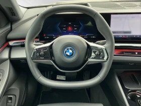 BMW i5 eDrive40/LED/HEAD UP/AMBIENT/360/HARMAN KARDON | Auto.bg — изображение 9 BMW i5 eDrive40/LED/HEAD UP/AMBIENT/360/HARMAN KARDON | Auto.bg — изображение 9