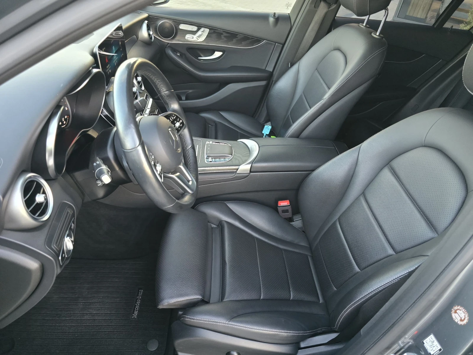 Mercedes-Benz GLC 220 63AMG/* * 123000* * * KM/FULFULFUL - изображение 9 | Auto.bg Mercedes-Benz GLC 220 63AMG/* * 123000* * * KM/FULFULFUL - изображение 9