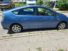 Toyota Prius undefined | Auto.bg — изображение 4 Toyota Prius undefined | Auto.bg — изображение 4
