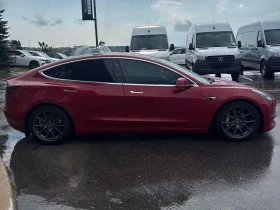 Tesla Model 3 * AWD * CARFAX * БЕЗ ПЪРВОНАЧАЛНА ВНОСКА | Auto.bg — изображение 3 Tesla Model 3 * AWD * CARFAX * БЕЗ ПЪРВОНАЧАЛНА ВНОСКА | Auto.bg — изображение 3