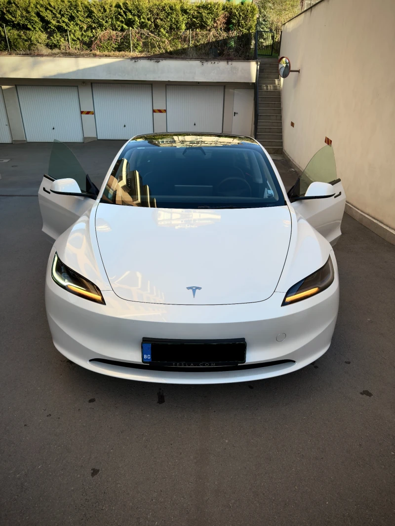 Tesla Model 3 НАЛИЧНА! Model 3 HIGHLAND LR AWD 23 500км. - 43500 € / 85078.60 лв. - 38810266 1 | Car24.bg Tesla Model 3 НАЛИЧНА! Model 3 HIGHLAND LR AWD 23 500км. - 43500 € / 85078.60 лв. - 38810266 1