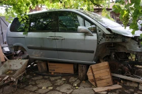 Peugeot 807 2.0 и 2.2 HDi | Auto.bg — изображение 4 Peugeot 807 2.0 и 2.2 HDi | Auto.bg — изображение 4