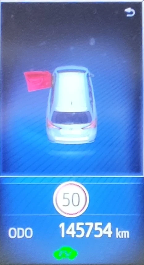 Toyota Auris Auris Hibrid - изображение 9 | Auto.bg Toyota Auris Auris Hibrid - изображение 9