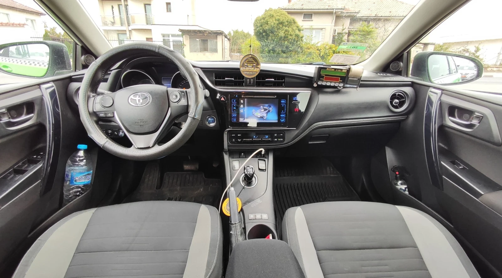 Toyota Auris Auris Hibrid - изображение 8 | Auto.bg Toyota Auris Auris Hibrid - изображение 8