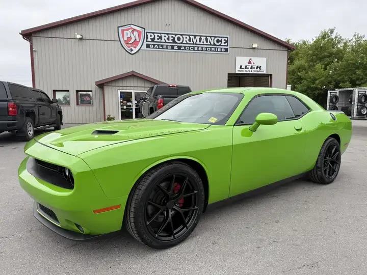 Dodge Challenger R-T/5.7 V8/KAMEPA/КОЖА/ПОДГРЕВ/KEYLESS - изображение 3 | Auto.bg Dodge Challenger R-T/5.7 V8/KAMEPA/КОЖА/ПОДГРЕВ/KEYLESS - изображение 3