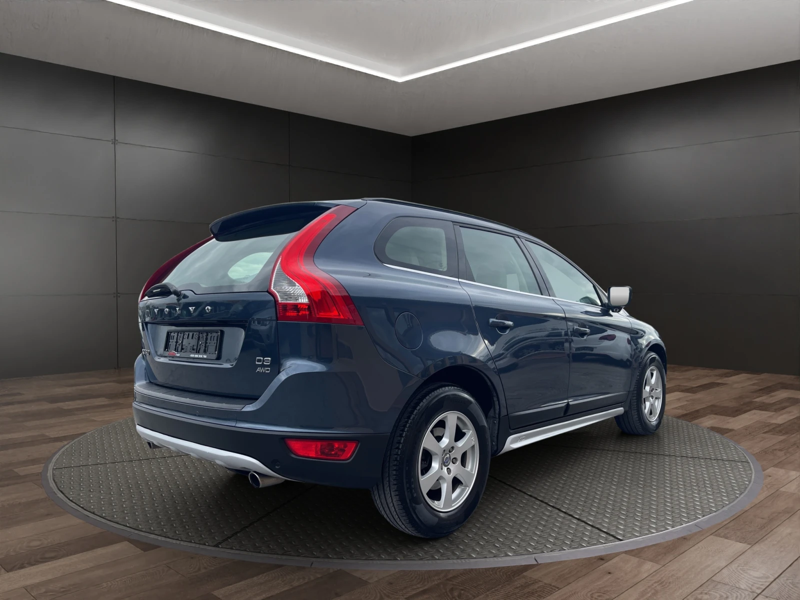 Volvo XC60 2.4 D3 MOMENTUM AWD - изображение 3 | Auto.bg Volvo XC60 2.4 D3 MOMENTUM AWD - изображение 3
