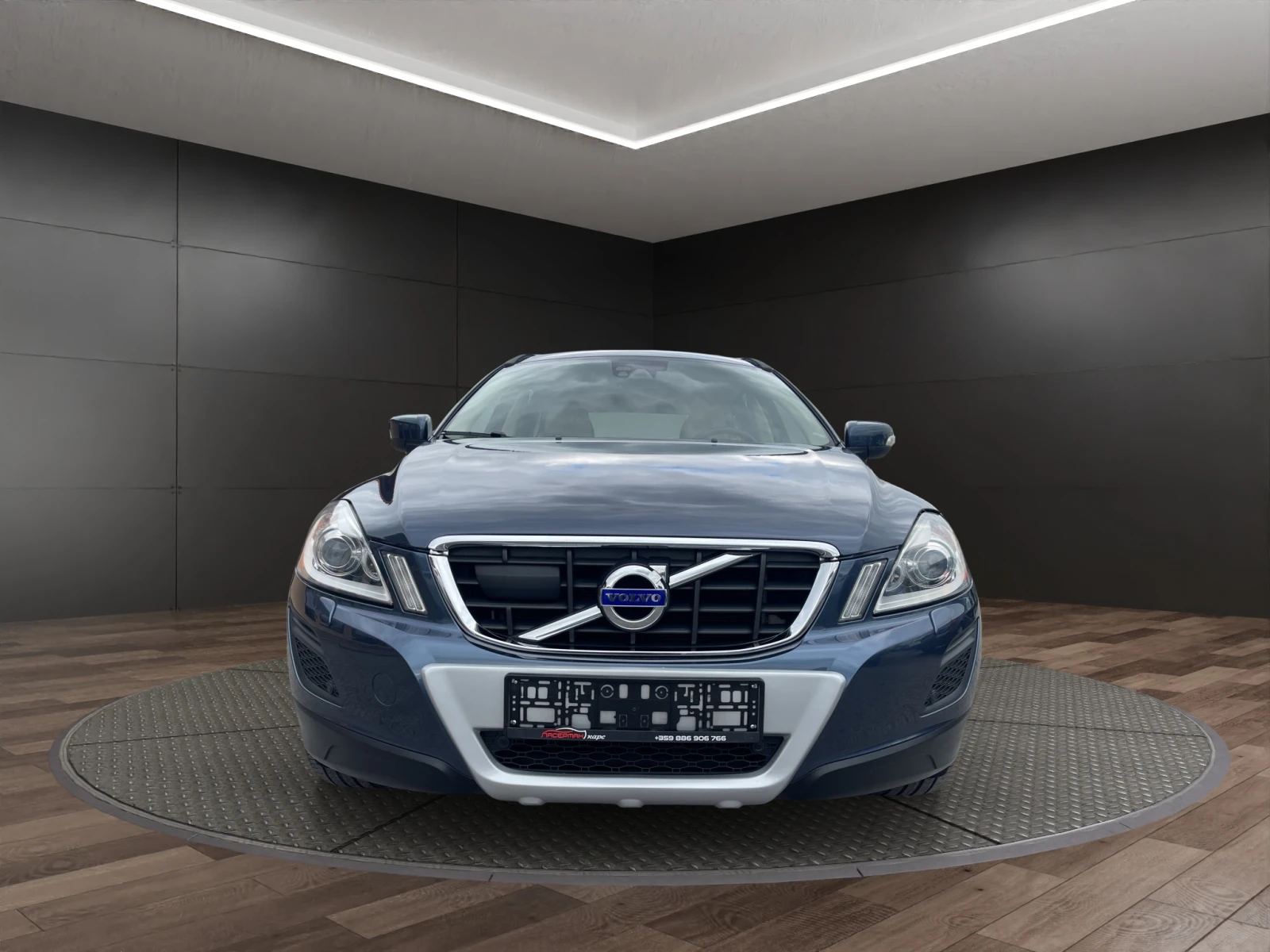 Volvo XC60 2.4 D3 MOMENTUM AWD - изображение 5 | Auto.bg Volvo XC60 2.4 D3 MOMENTUM AWD - изображение 5