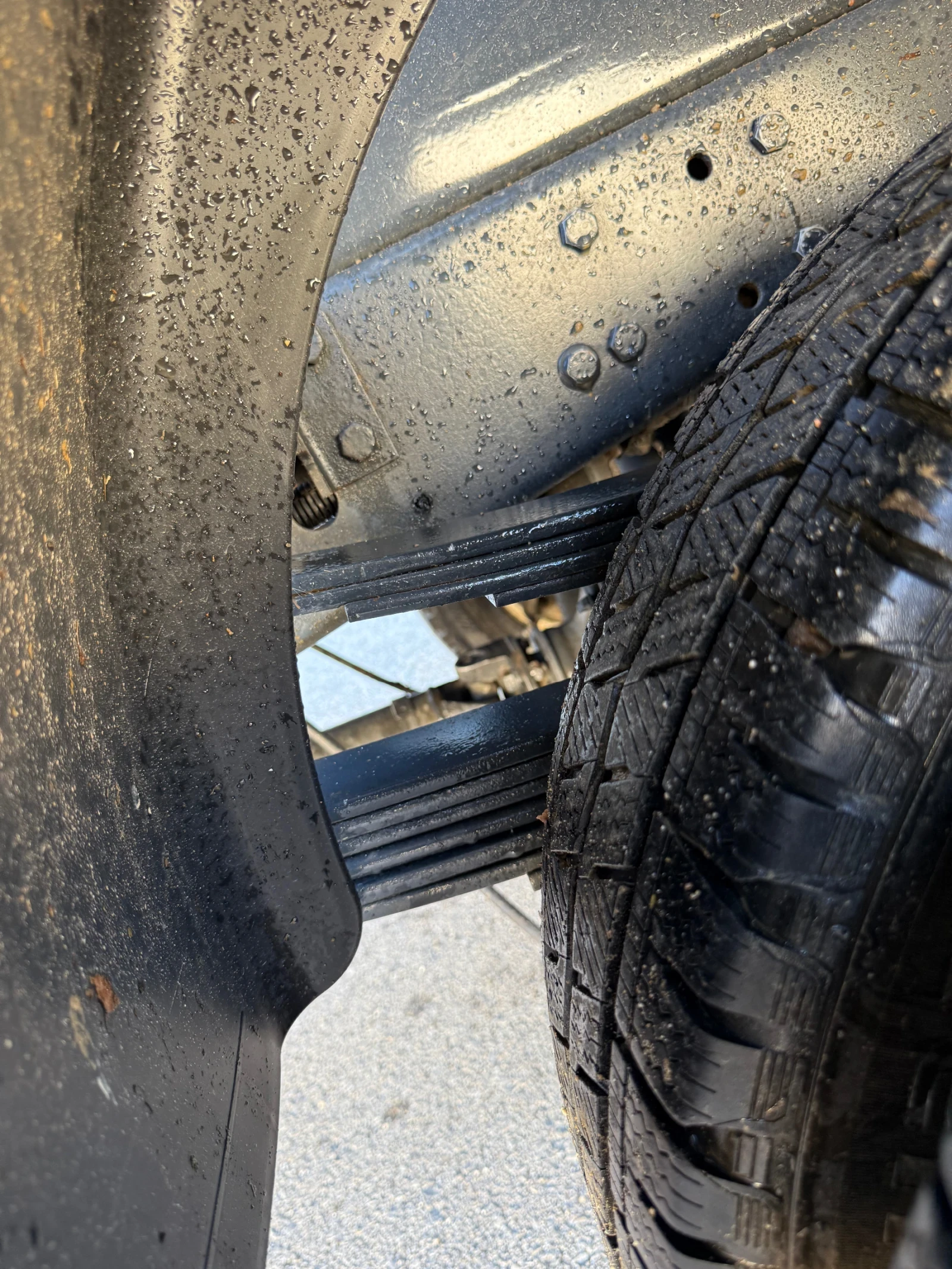 Iveco 35c15 Тристранен Самосвал 4.20м кош! 3.0мотор - изображение 10 | Auto.bg Iveco 35c15 Тристранен Самосвал 4.20м кош! 3.0мотор - изображение 10