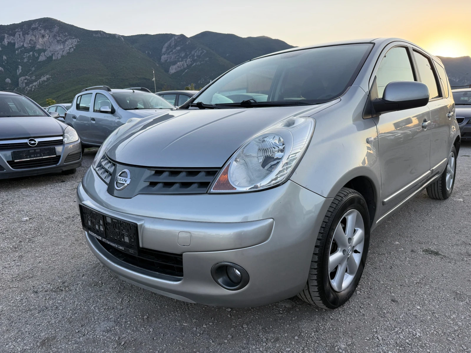 Nissan Note 1.4 I ПЕРФЕКТЕН | Auto.bg — изображение 1 Nissan Note 1.4 I ПЕРФЕКТЕН | Auto.bg — изображение 1