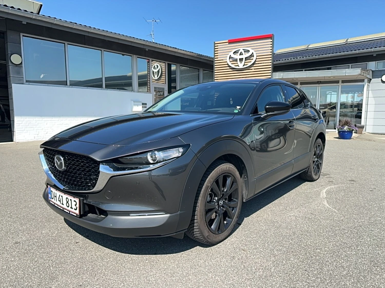 Mazda CX-30 Homura 2.0 Бензин | Auto.bg — изображение 1 Mazda CX-30 Homura 2.0 Бензин | Auto.bg — изображение 1