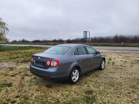 VW Jetta 1.9TDi - 5300 лв. / 2709.85 € - 87071256 5 | Car24.bg VW Jetta 1.9TDi - 5300 лв. / 2709.85 € - 87071256 5