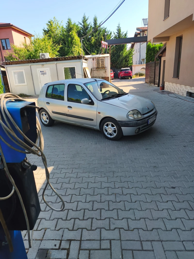 Renault Clio - 950 € / 1858.04 лв. - 66081789 1 | Car24.bg Renault Clio - 950 € / 1858.04 лв. - 66081789 1