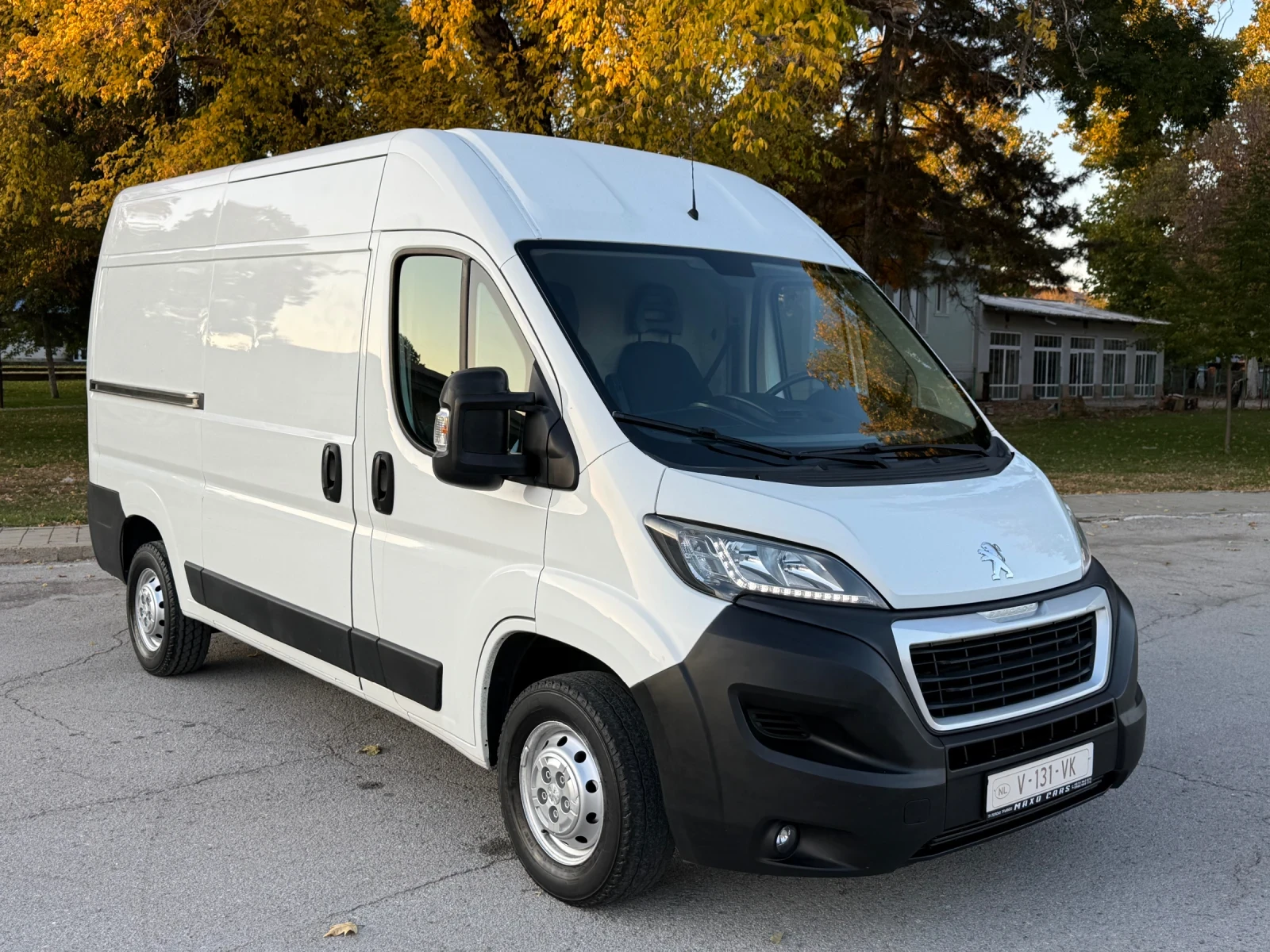 Peugeot Boxer 2.0BlueHDI L2H2 - изображение 2 | Auto.bg Peugeot Boxer 2.0BlueHDI L2H2 - изображение 2