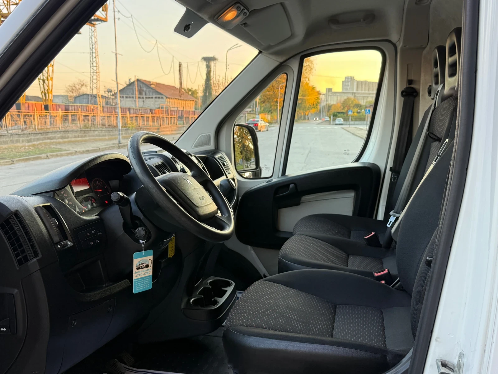 Peugeot Boxer 2.0BlueHDI L2H2 - изображение 10 | Auto.bg Peugeot Boxer 2.0BlueHDI L2H2 - изображение 10