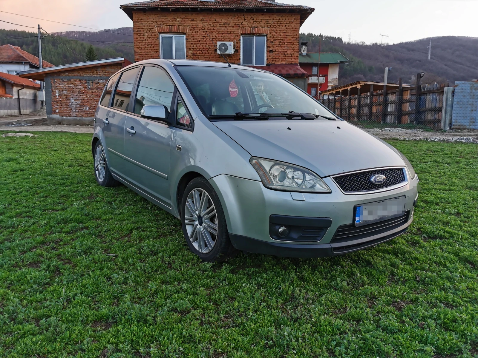 Ford C-max 2.0 TDCI 6ck | Auto.bg — изображение 1 Ford C-max 2.0 TDCI 6ck | Auto.bg — изображение 1