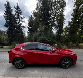 Lexus UX 300h F-SPORT Handling AWD | Auto.bg — изображение 8 Lexus UX 300h F-SPORT Handling AWD | Auto.bg — изображение 8