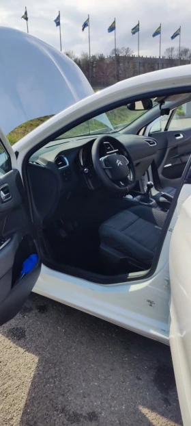 Citroen C4 | | B7 2011 1.6 82 kw HDI | Auto.bg — изображение 7 Citroen C4 | | B7 2011 1.6 82 kw HDI | Auto.bg — изображение 7