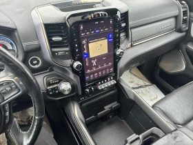 Dodge RAM 1500 LIMITED/CARFAX/Кожа/Подгрев/Шибедах/КЛИП | Auto.bg — изображение 8 Dodge RAM 1500 LIMITED/CARFAX/Кожа/Подгрев/Шибедах/КЛИП | Auto.bg — изображение 8
