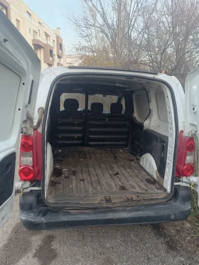 Peugeot Partner 1.6 HDI - 4900 лв. / 2505.33 € - 59243326 5 | Car24.bg Peugeot Partner 1.6 HDI - 4900 лв. / 2505.33 € - 59243326 5