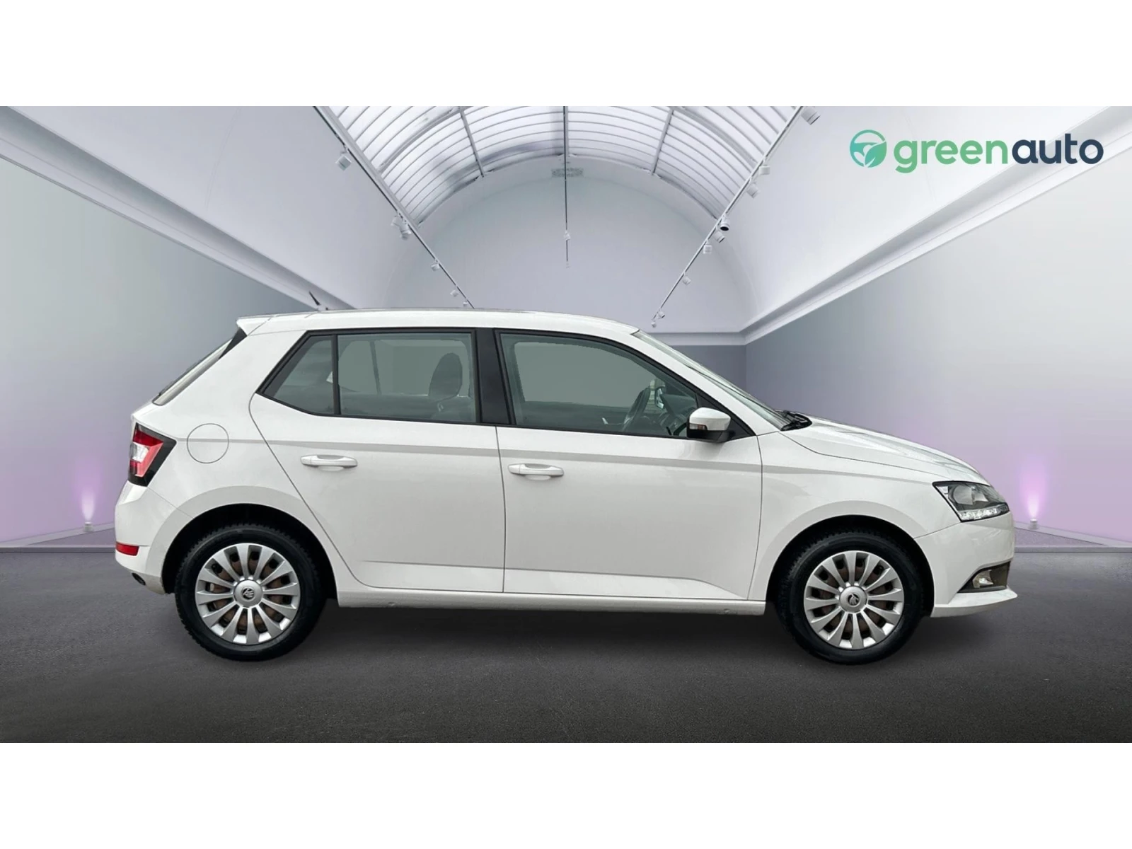 Skoda Fabia 1.0 TSi LPG, Месечна вноска от 277 лв. - изображение 6 | Auto.bg Skoda Fabia 1.0 TSi LPG, Месечна вноска от 277 лв. - изображение 6