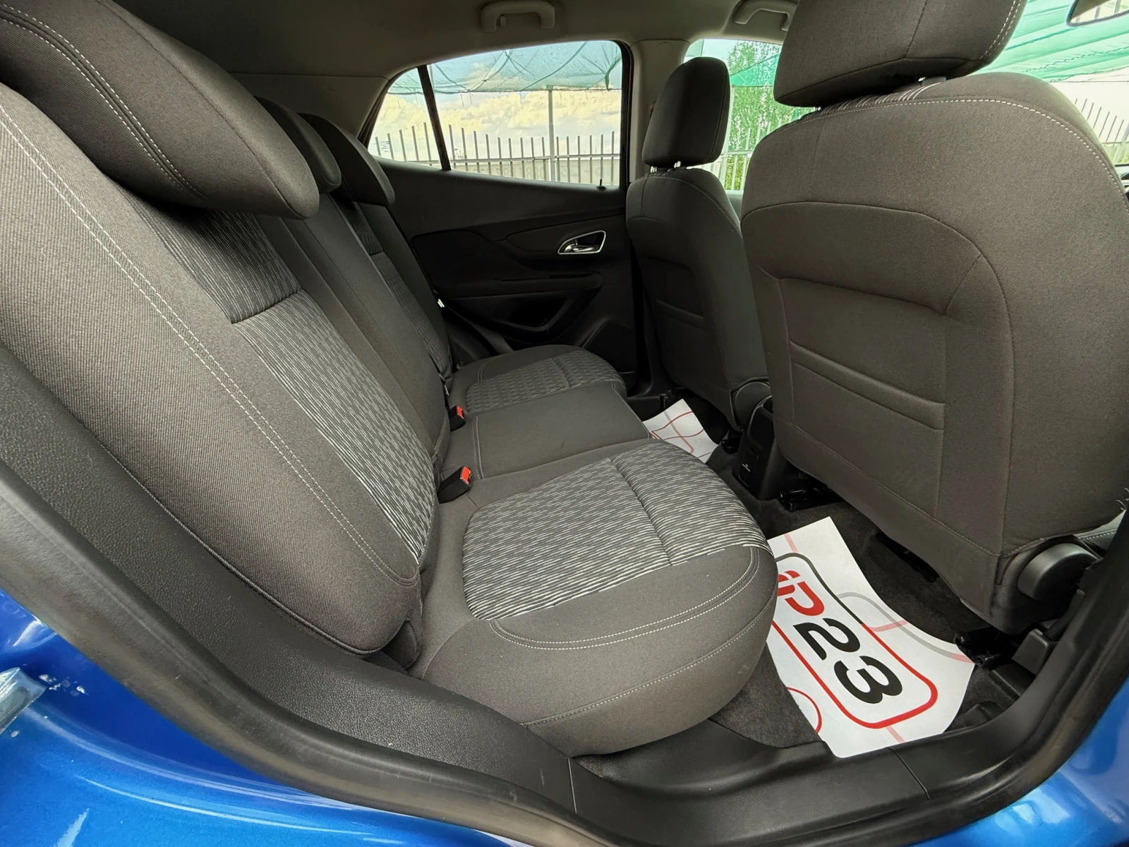 Opel Mokka 1.7CDTi* АВТОМАТИК* ВСИЧКИ* ЕКСТРИ* ЕВРО* 5* * *  - изображение 10 | Auto.bg Opel Mokka 1.7CDTi* АВТОМАТИК* ВСИЧКИ* ЕКСТРИ* ЕВРО* 5* * *  - изображение 10