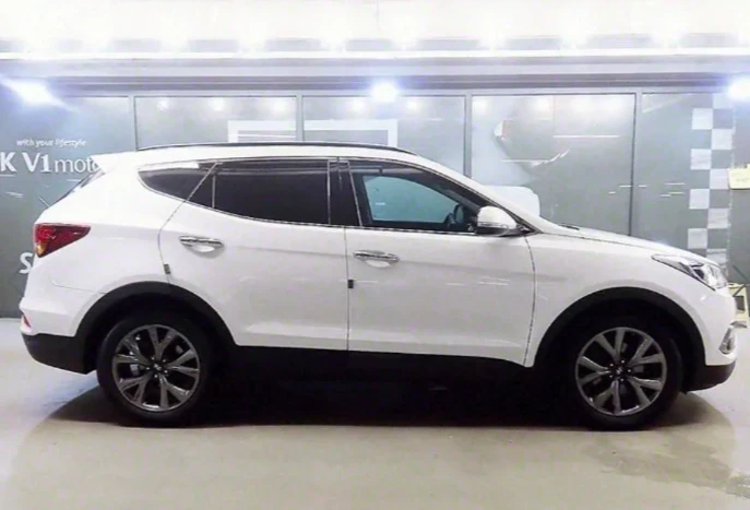 Hyundai Santa fe 2.2 CRDI 4WD - 27276 лв. / 13946.00 € - 34111367 1 | Car24.bg Hyundai Santa fe 2.2 CRDI 4WD - 27276 лв. / 13946.00 € - 34111367 1