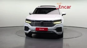 VW Touareg PRESTIGE* ОБДУХ* ДИСТРОНИК* ВЪЗДУХ* MATRIX* MАСАЖ* | Auto.bg — изображение 3 VW Touareg PRESTIGE* ОБДУХ* ДИСТРОНИК* ВЪЗДУХ* MATRIX* MАСАЖ* | Auto.bg — изображение 3