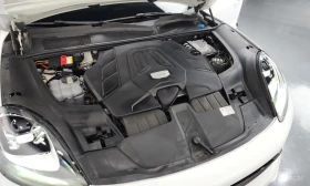 Porsche Cayenne 3.0 Coupe /BOSE/360/ОБДУХВАНЕ | Auto.bg — изображение 6 Porsche Cayenne 3.0 Coupe /BOSE/360/ОБДУХВАНЕ | Auto.bg — изображение 6