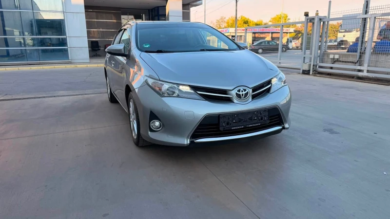 Toyota Auris 1.6 БЕНЗИН - 8400 € / 16428.97 лв. - 66833059 1 | Car24.bg Toyota Auris 1.6 БЕНЗИН - 8400 € / 16428.97 лв. - 66833059 1
