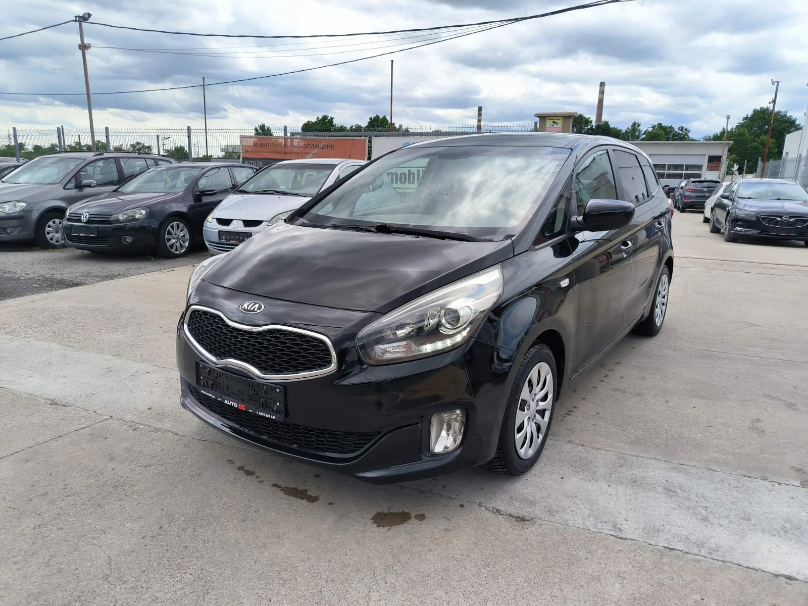 Kia Carens 1.7d-6sk-Euro-5B | Auto.bg — изображение 1 Kia Carens 1.7d-6sk-Euro-5B | Auto.bg — изображение 1