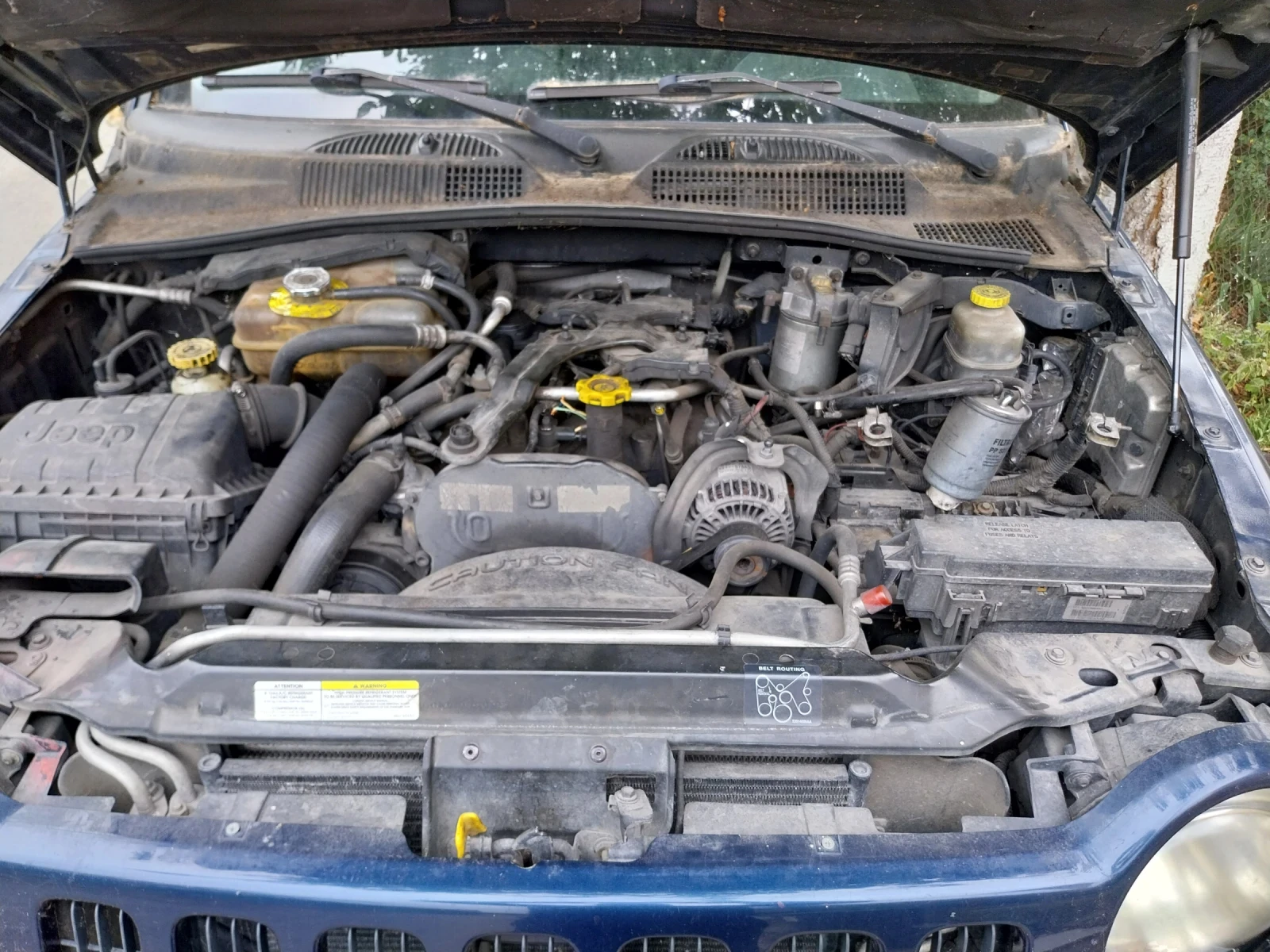 Jeep Cherokee 4?4 Ръчни ск.ляв волан - изображение 6 | Auto.bg Jeep Cherokee 4?4 Ръчни ск.ляв волан - изображение 6