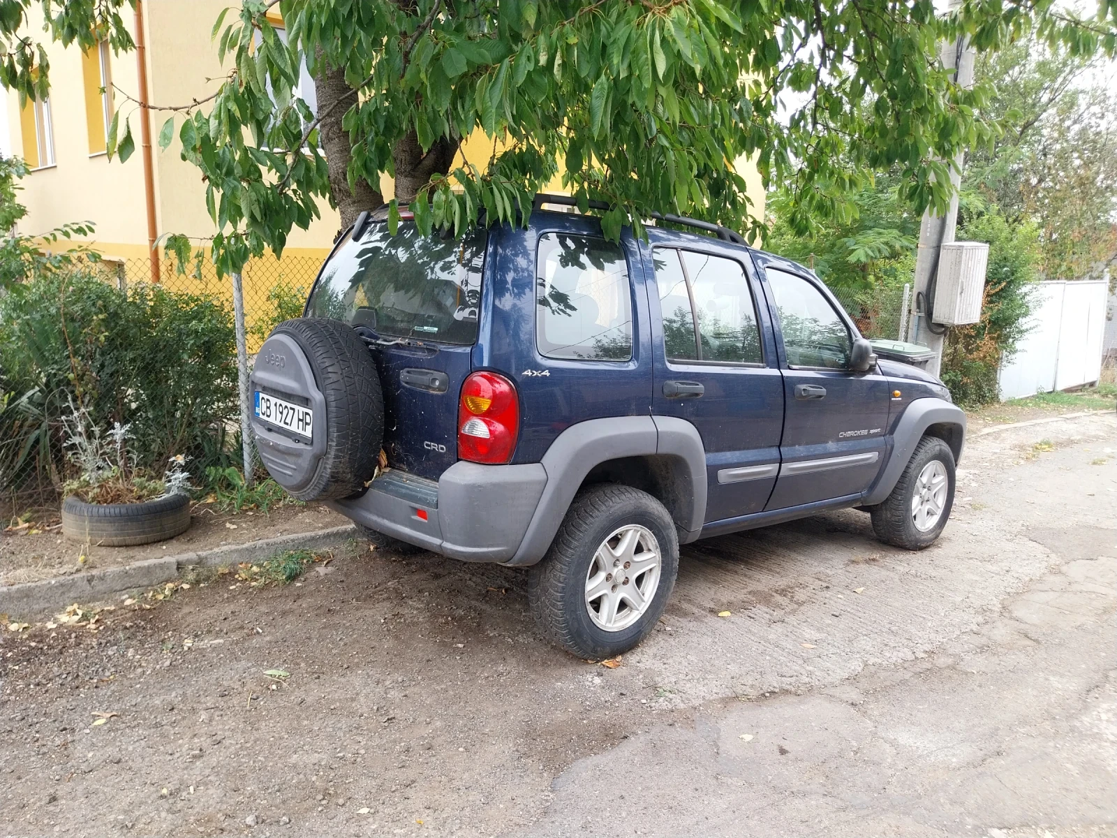 Jeep Cherokee 4?4 Ръчни ск.ляв волан - изображение 2 | Auto.bg Jeep Cherokee 4?4 Ръчни ск.ляв волан - изображение 2