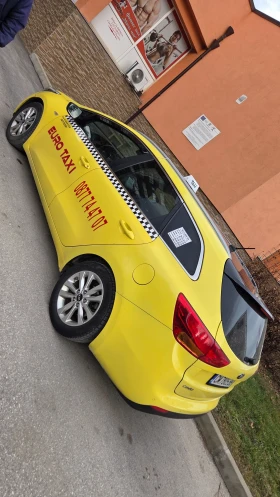 Kia Ceed - 6900 € / 13495.23 лв. - 76640567 3 | Car24.bg Kia Ceed - 6900 € / 13495.23 лв. - 76640567 3