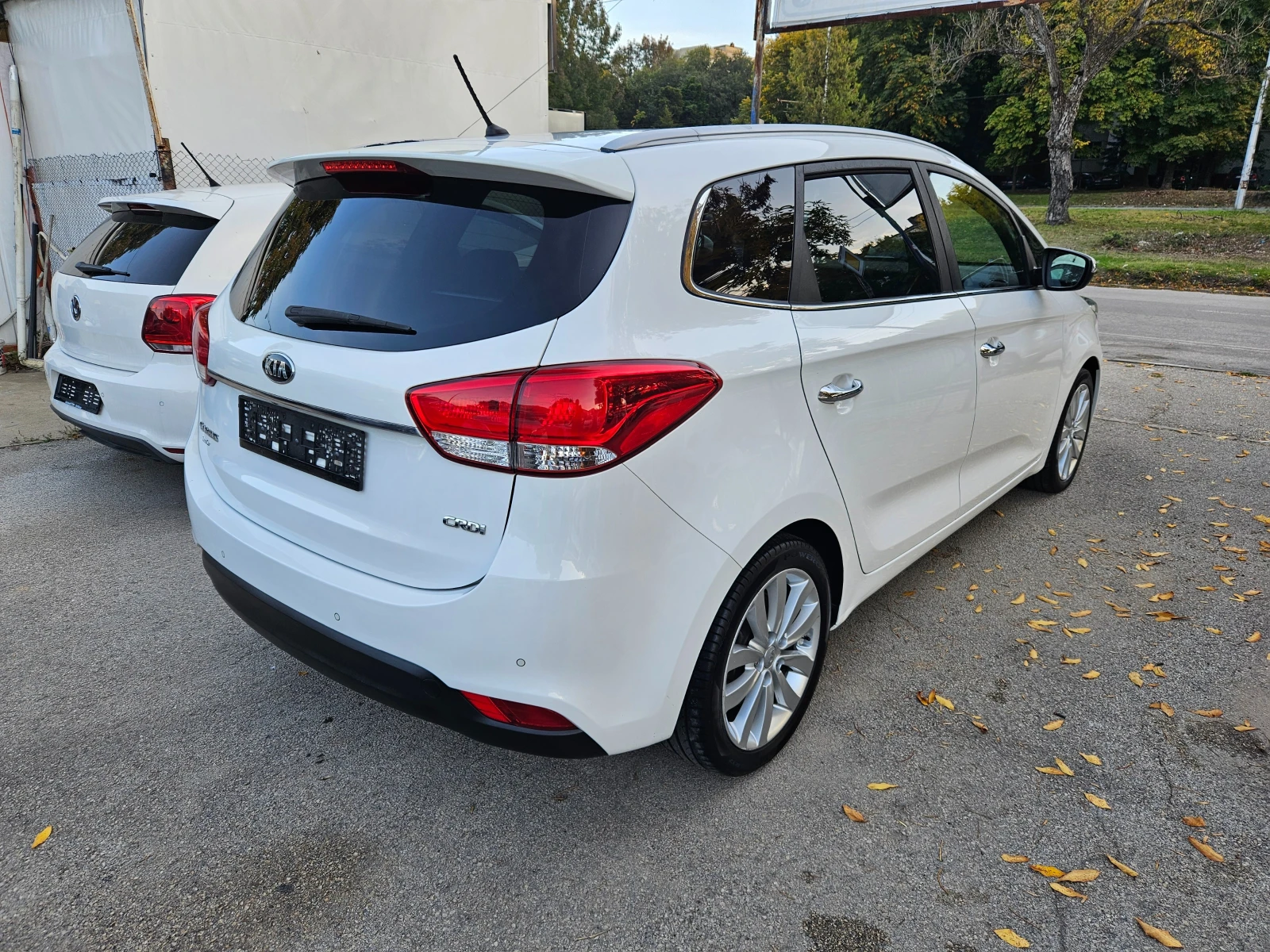 Kia Carens 1.7 116kc ТОП - изображение 4 | Auto.bg Kia Carens 1.7 116kc ТОП - изображение 4