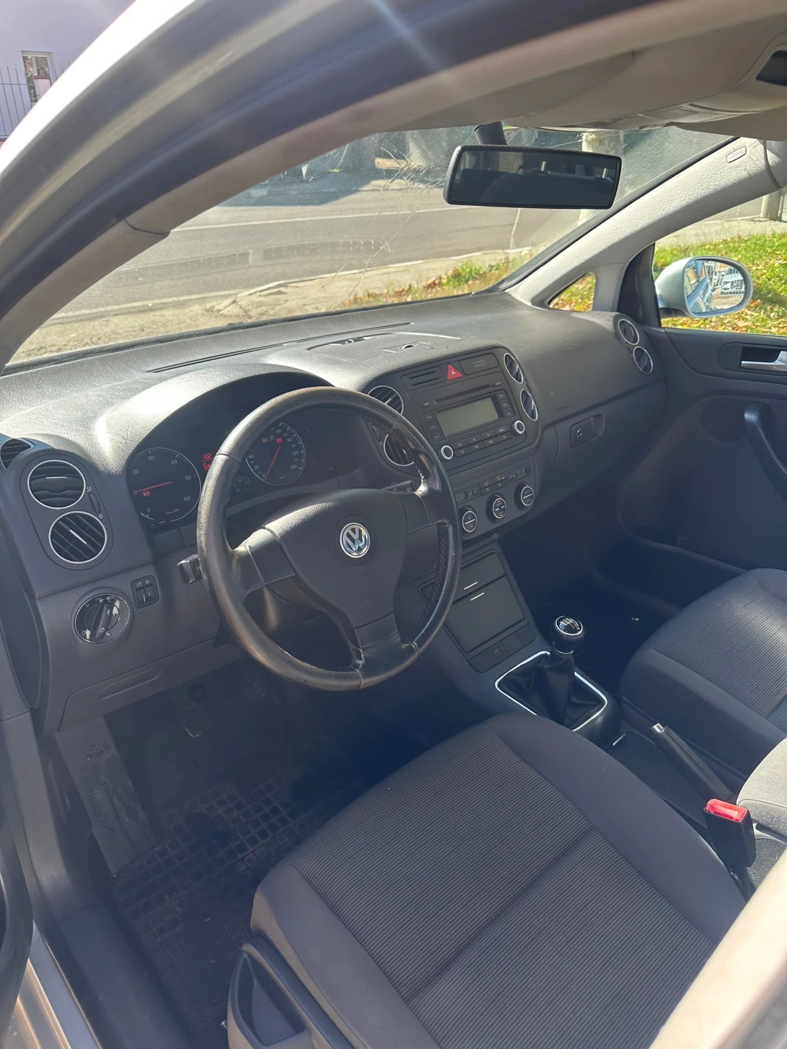 VW Golf Plus 1.9 DIESEL AUSTRIA  - изображение 9 | Auto.bg VW Golf Plus 1.9 DIESEL AUSTRIA  - изображение 9