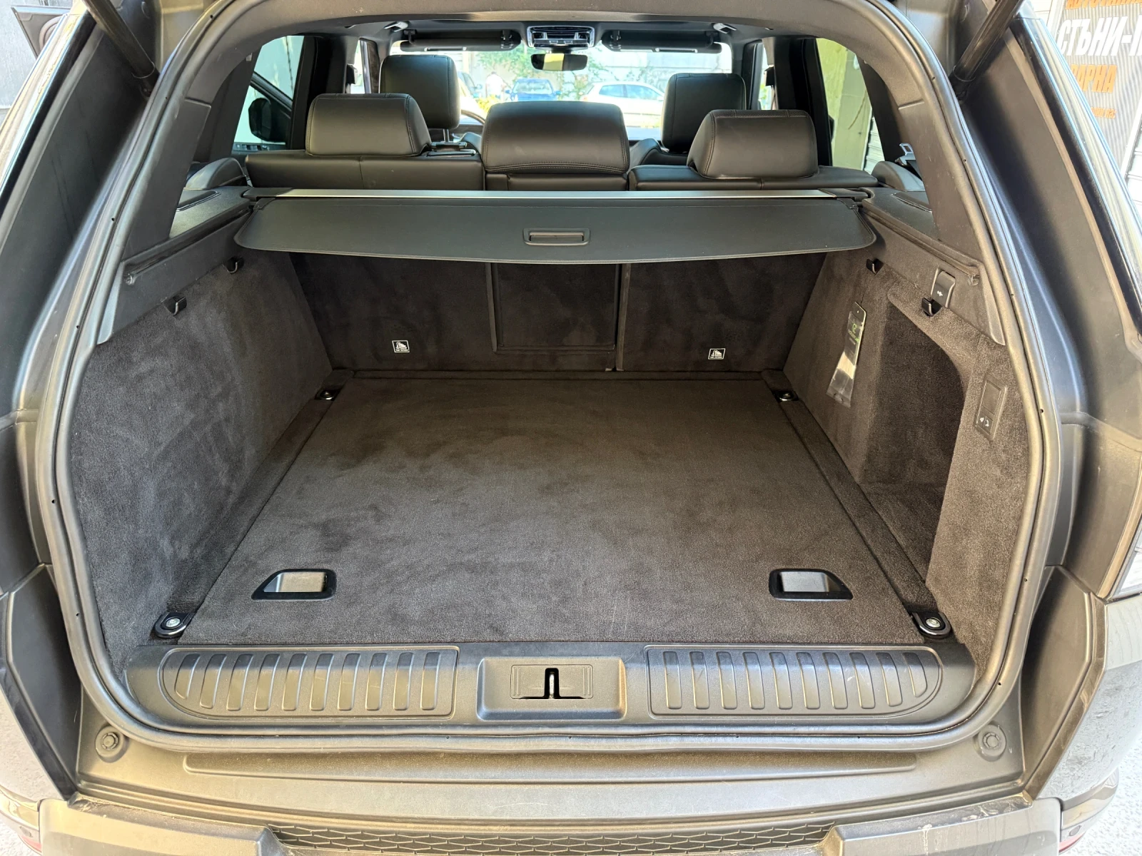 Land Rover Range rover 3.0 V6 supercharged, Швейцария, 100800км, Full Max - изображение 8 | Auto.bg Land Rover Range rover 3.0 V6 supercharged, Швейцария, 100800км, Full Max - изображение 8