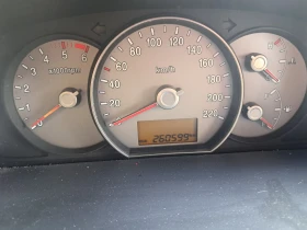 Kia Carens undefined | Auto.bg — изображение 7 Kia Carens undefined | Auto.bg — изображение 7