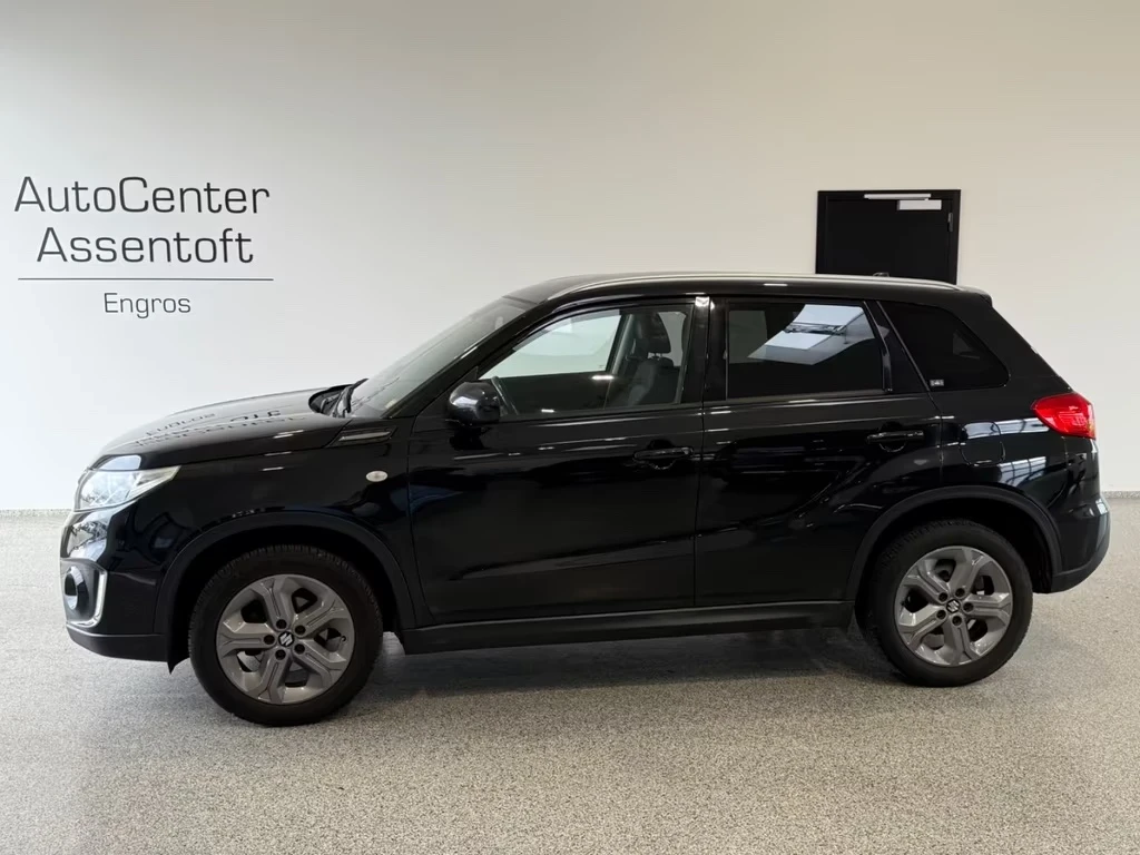 Suzuki Vitara 1.6DDIS Comfort Euro6 1Hand - изображение 6 | Auto.bg Suzuki Vitara 1.6DDIS Comfort Euro6 1Hand - изображение 6