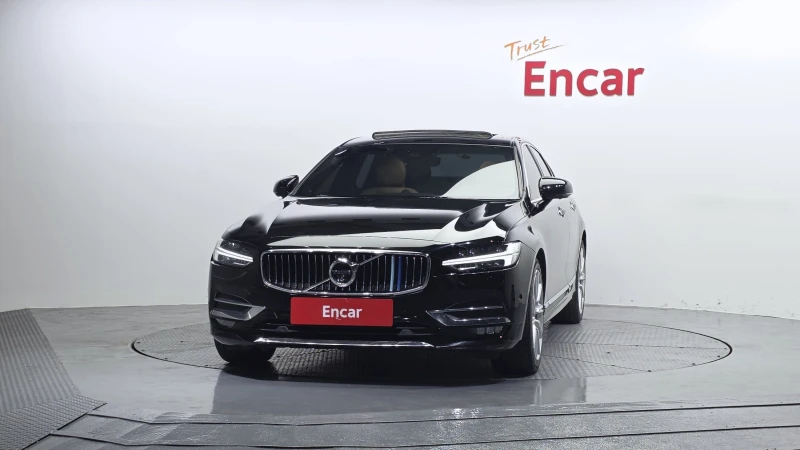 Volvo S90 T5* Inscription* HeadUP* Navi* - 15600 € / 30510.95 лв. - 40099309 1 | Car24.bg Volvo S90 T5* Inscription* HeadUP* Navi* - 15600 € / 30510.95 лв. - 40099309 1