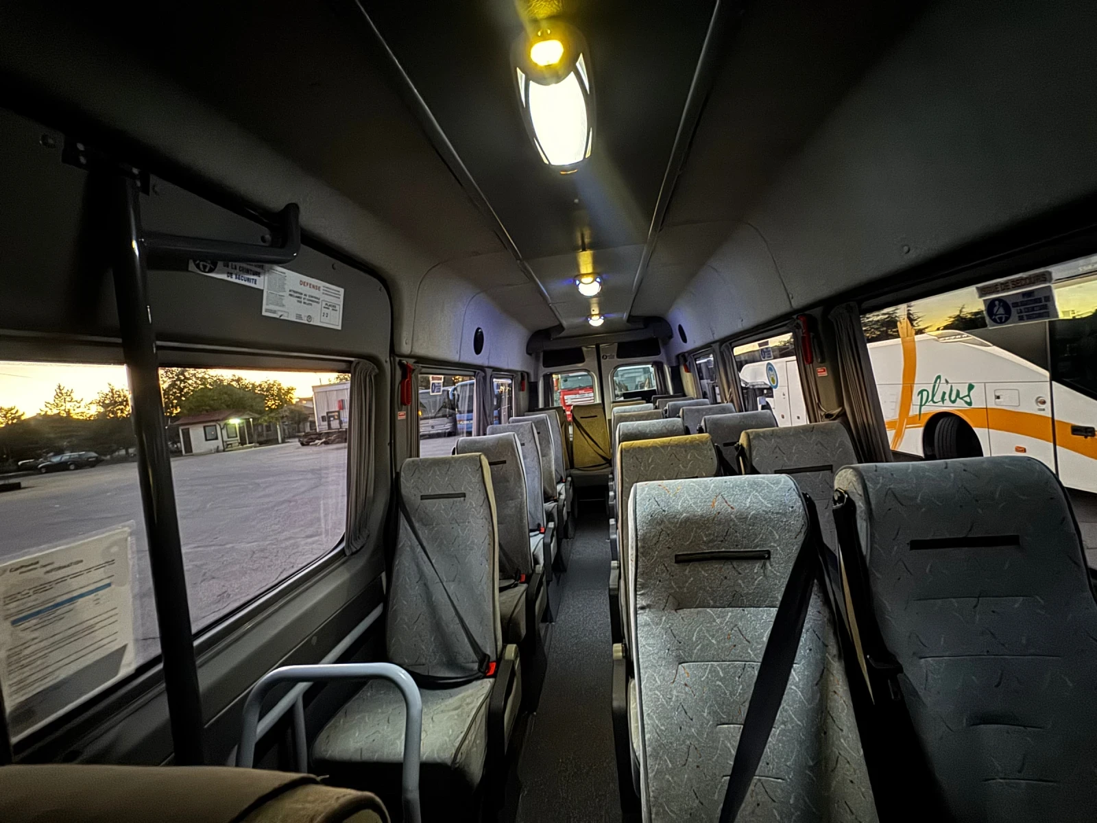 VW Crafter 2.5Tdi 163ps автомат врата клима - изображение 10 | Auto.bg VW Crafter 2.5Tdi 163ps автомат врата клима - изображение 10