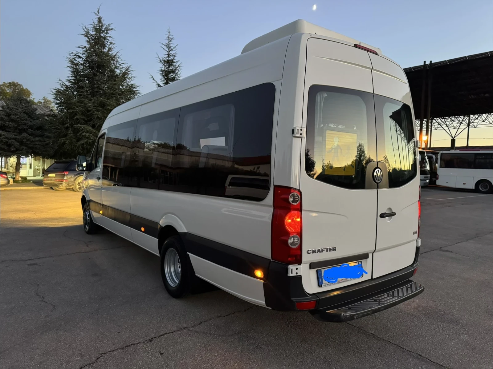 VW Crafter 2.5Tdi 163ps автомат врата клима - изображение 6 | Auto.bg VW Crafter 2.5Tdi 163ps автомат врата клима - изображение 6