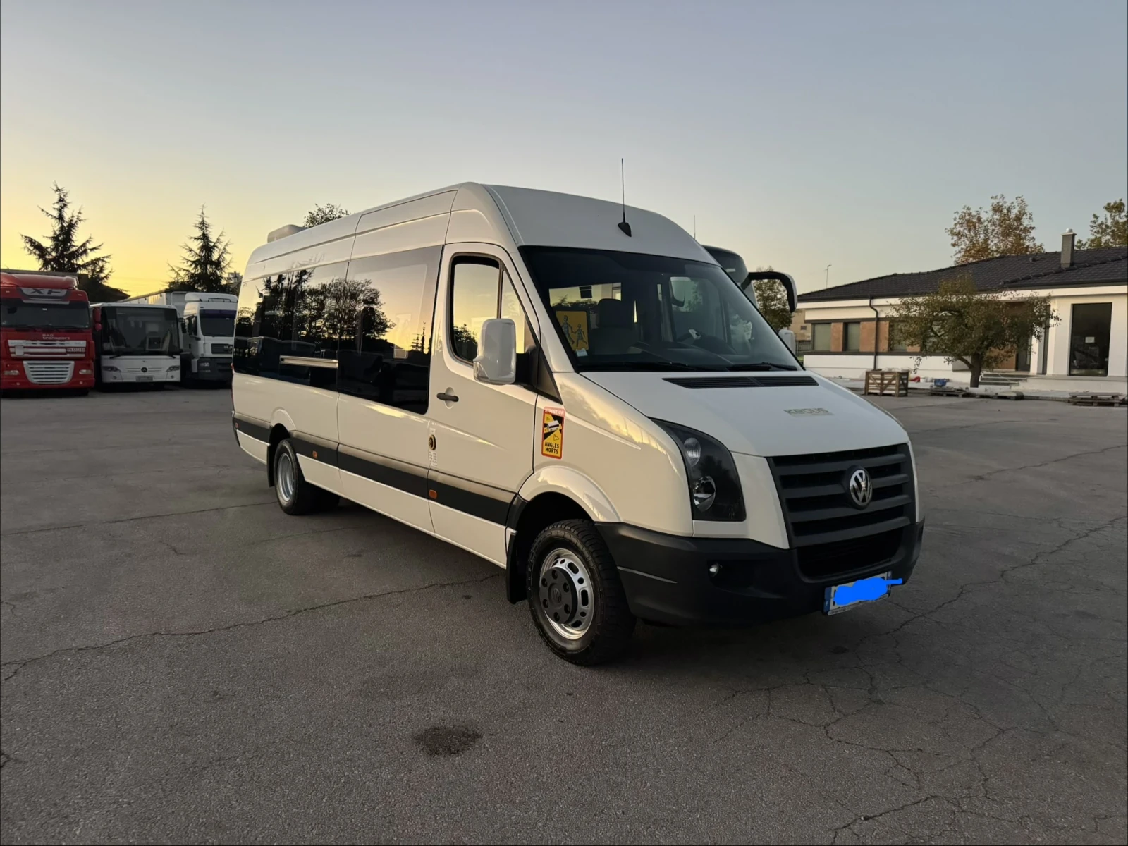 VW Crafter 2.5Tdi 163ps автомат врата клима - изображение 3 | Auto.bg VW Crafter 2.5Tdi 163ps автомат врата клима - изображение 3
