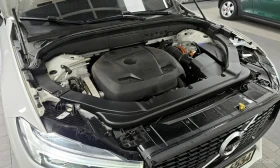 Volvo XC60 T8* R* DESIGN* HYBRID* ХЕДЪП* ДИСТРОНИК* САМОПАРКИ - 26500 € - 51240647 17 | Car24.bg Volvo XC60 T8* R* DESIGN* HYBRID* ХЕДЪП* ДИСТРОНИК* САМОПАРКИ - 26500 € - 51240647 17